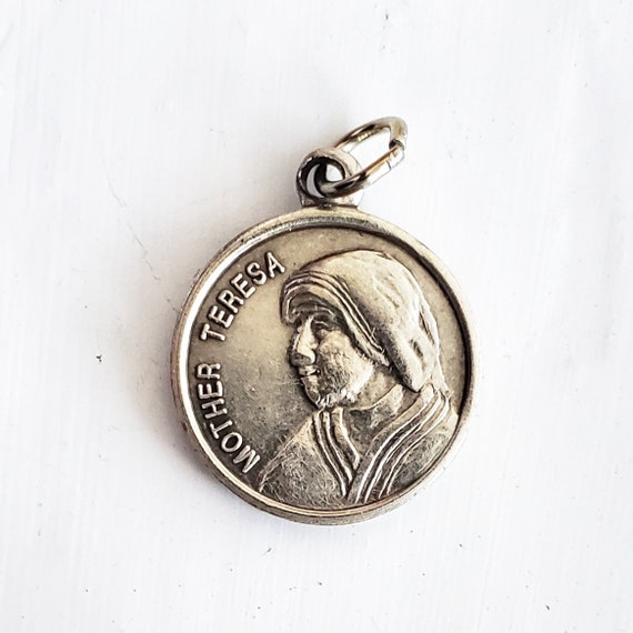 RELIC Ex Indumentis - Mother Theresa - Pewter Medal - Etsy