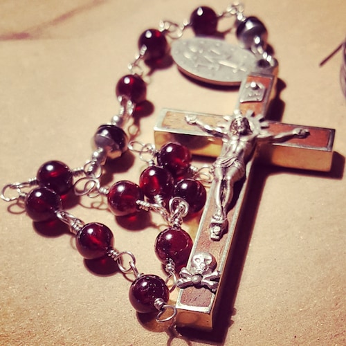 ローマのカタコンベ土製聖骨箱の十字架 - メメント・モリ - Etsy 日本