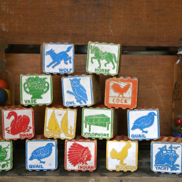 Vintage Wooden Blocks - 10 Picture & Alphabet Toy Blocks