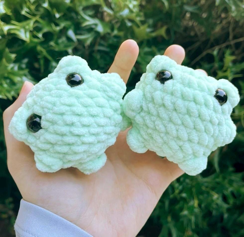 手のひらサイズのぬいぐるみ - Etsy 日本