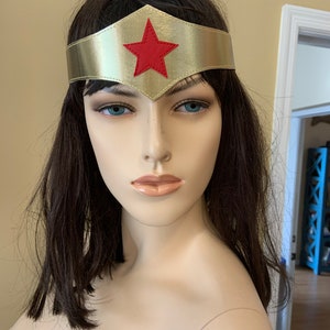 ワンダー スーパーヒーロー インジャスティス ゴールド メタリック ティアラ