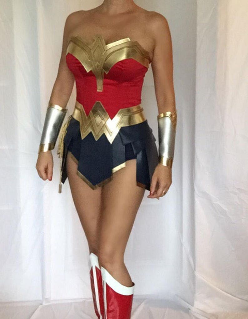 Wonder Woman Cosplay superhero costume. Custom made. image 2