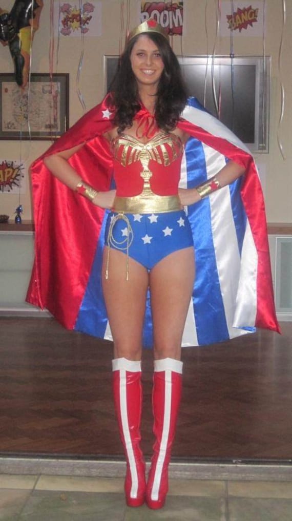 Women's Caped Wonder Woman Costume