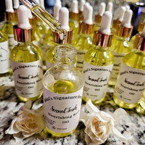 Sensual Touch Nourishing Body Oil will enhance the notes of your favorite Vanilla, Musk, and Floral scents.