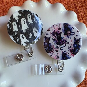 Halloween Badge Reel – Spooky Ghost & Cat Design, Nurse ID Holder