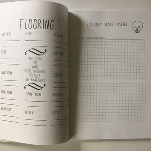 Może przedstawiać: Czarno-biała strona planera organizacji domu do wydrukowania z tytułem "Flooring" i listą pomieszczeń, w tym przedpok&oacute;j, inne, sypialnia, salon, jadalnia, łazienka, pok&oacute;j rodzinny, piwnica, kuchnia i gabinet. Strona zawiera r&oacute;wnież sekcję "Electricity Usage Tracker" z siatką do śledzenia zużycia.