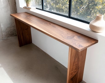 Handgemaakte notenhouten consoletafel – Massief houten halmeubilair