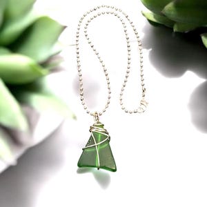 Sea Glass Pendant, Green Sea Glass Pendant, Sea Glass and silver chain