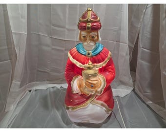 General Foam Plastics Lighted Nativity Blow Mold Kneeling Wiseman Magi King 24in