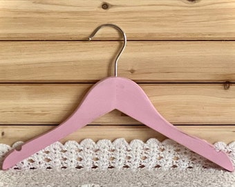 Nursery Hangers - Baby Shower Hangers -  Children's Hangers - Baby Shower Gift - Wooden Children’s Hangers