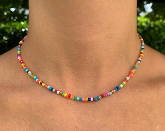 Collar de cuentas arcoíris | Liso o con flores de colores