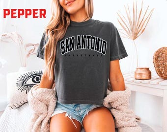 Vintage San Antonio basketball cropped Tshirt San Antonio basketball T-shirt retro San Antonio Tee basketball Gift Comfort Color Crop Top