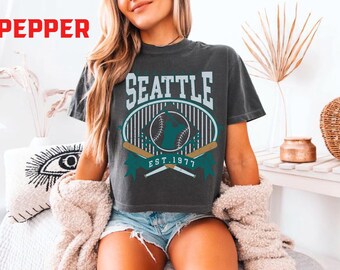 Vintage Seattle baseball cropped Tshirt Seattle baseball T-shirt retro Seattle Tee baseball Gift Comfort Color Crop Top