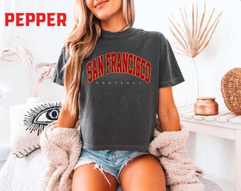 Vintage San Francisco Football cropped Tshirt San Francisco Shirt Football T-shirt retro San Francisco Football Gift Comfort Color Crop Top