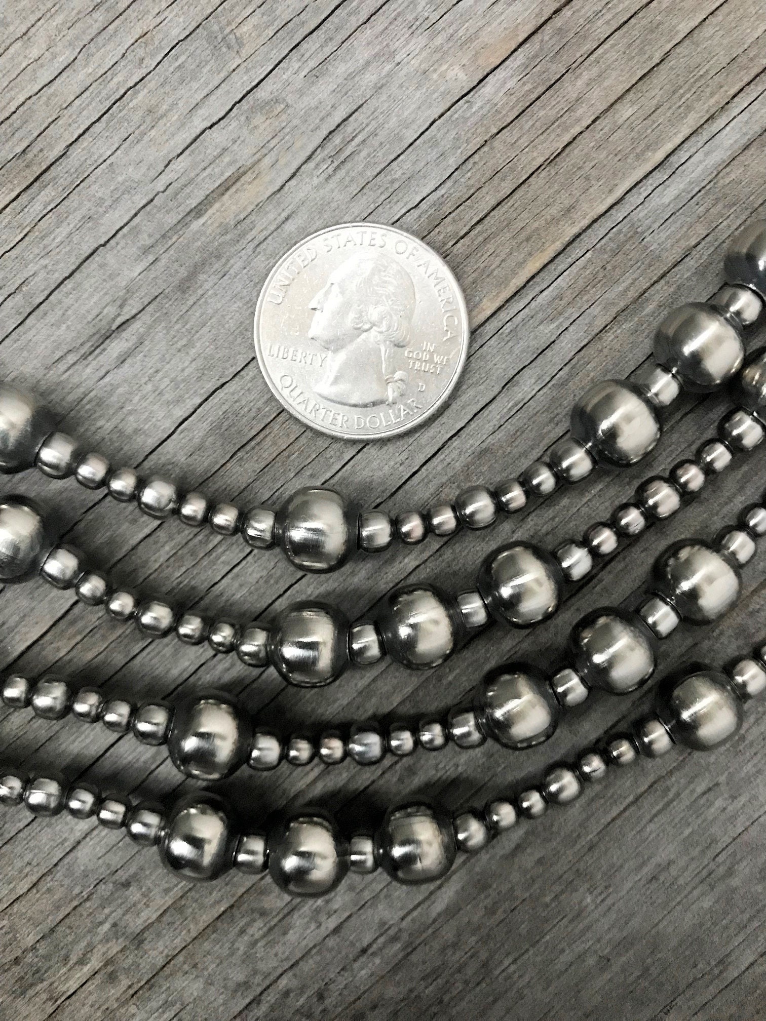 10mm Navajo Style Pearls Necklace 
