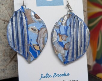 Pendientes colgantes estilo boho azul y plateado