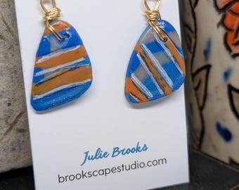 Pendientes colgantes bohemios tribales naranjas y azules