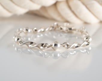 Vintage Sterling Silver Bracelet
