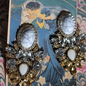Flapper deco Vintage inspired Sparkling Chandelier Earrings weddings evening or Prom Jewelry 1920s art deco