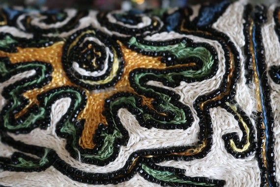 Antique 1920s crewel embroidered vintage  clutch … - image 4