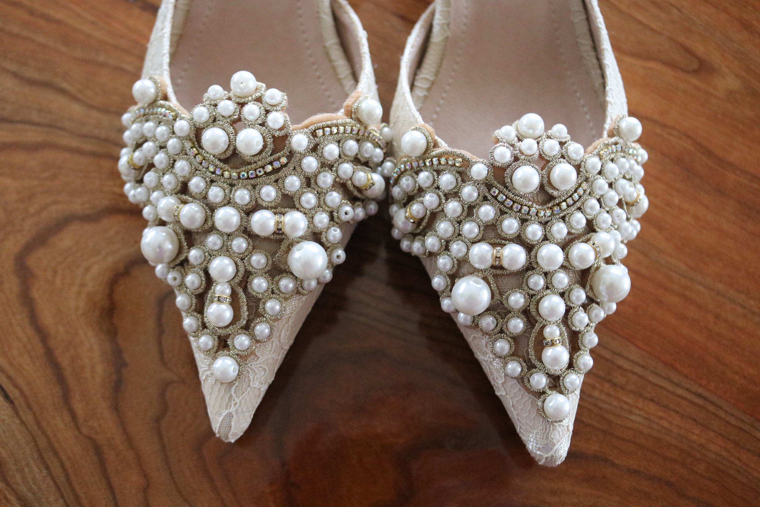 Wedding dress pearls shoes kitten heels pumps vintage slippers | Etsy