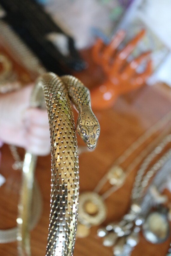Vintage whiting and davis gold mesh snake belt Sna