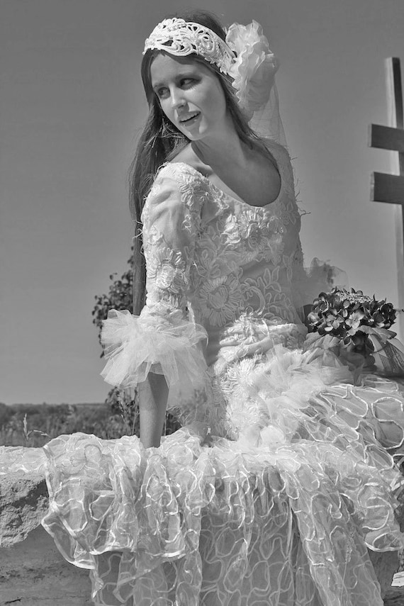 Yves Saint Laurent Vintage Designer Rive Gauche White Rafia Yves Saint Laurent Vintage Designer Rive Gauche White Rafia