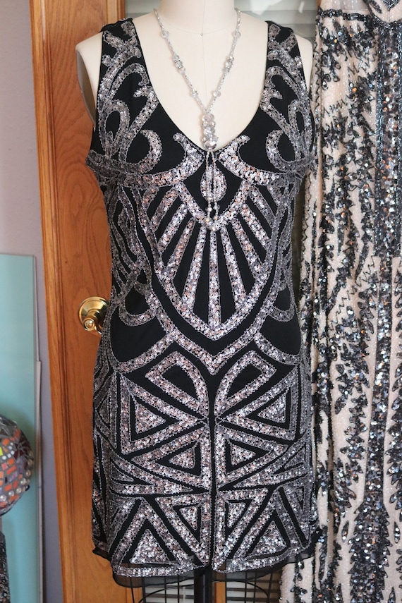 Black silver  1920s 1930s style flapper beaded dr… - image 1