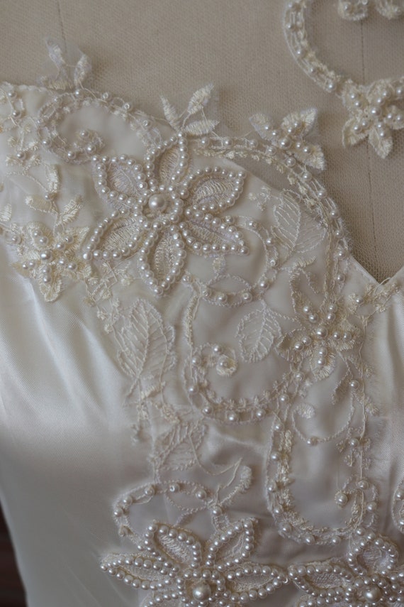 1980s Victorian inspired wedding dress satin lace… - image 10