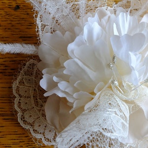 Handmade lace feather wedding headpeice floral comb 1920s veil tiara image 2