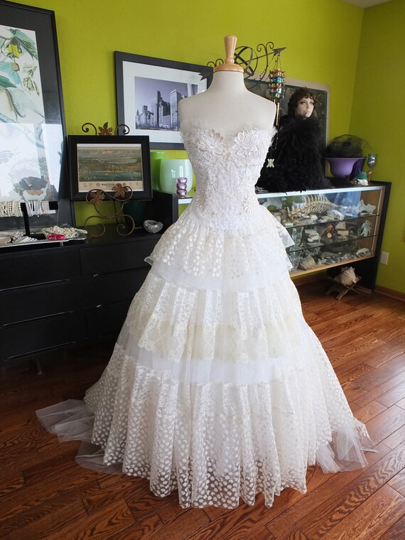 Handmade Lace Wedding Dress Ballgown Corset Custom Wedding Gown Etsy