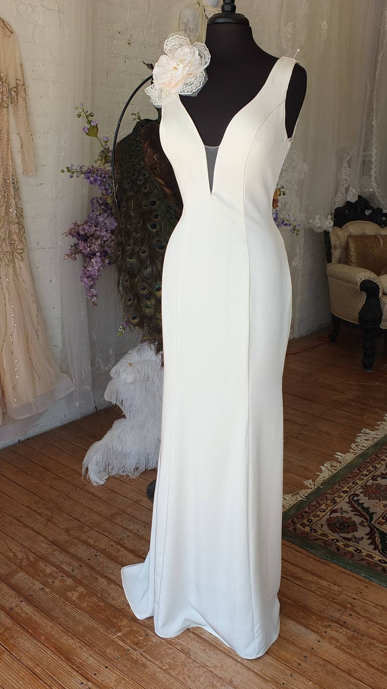 Vintage Bombshell Wedding Dress Slinky Sexy Wedding Dress