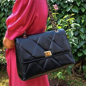 Les diamants sont un sac à rabat en cuir véritable éternel, grand sac matelassé élégant, sac de luxe pour femme, sac à bandoulière convertible, sac à main grec fait main
