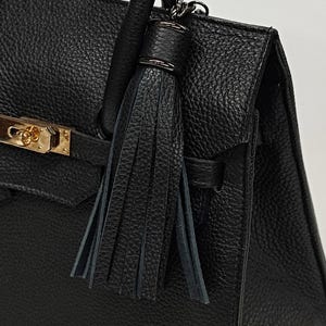 Echtes genarbtes Leder Quaste, handgefertigte Kalbsleder Quaste, luxuriöse Tasche dekorativ, eleganter Leder Schlüsselanhänger, Geldbörse Zubehör, griechisches Produkt
