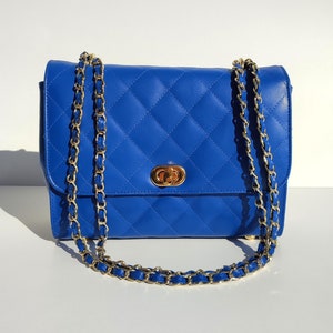 ETERNAL BEAUTY Umhängetasche aus echtem genarbtem Leder, elegante handgefertigte Tasche, Umhängetasche, große Klappentasche, hergestellt in Griechenland