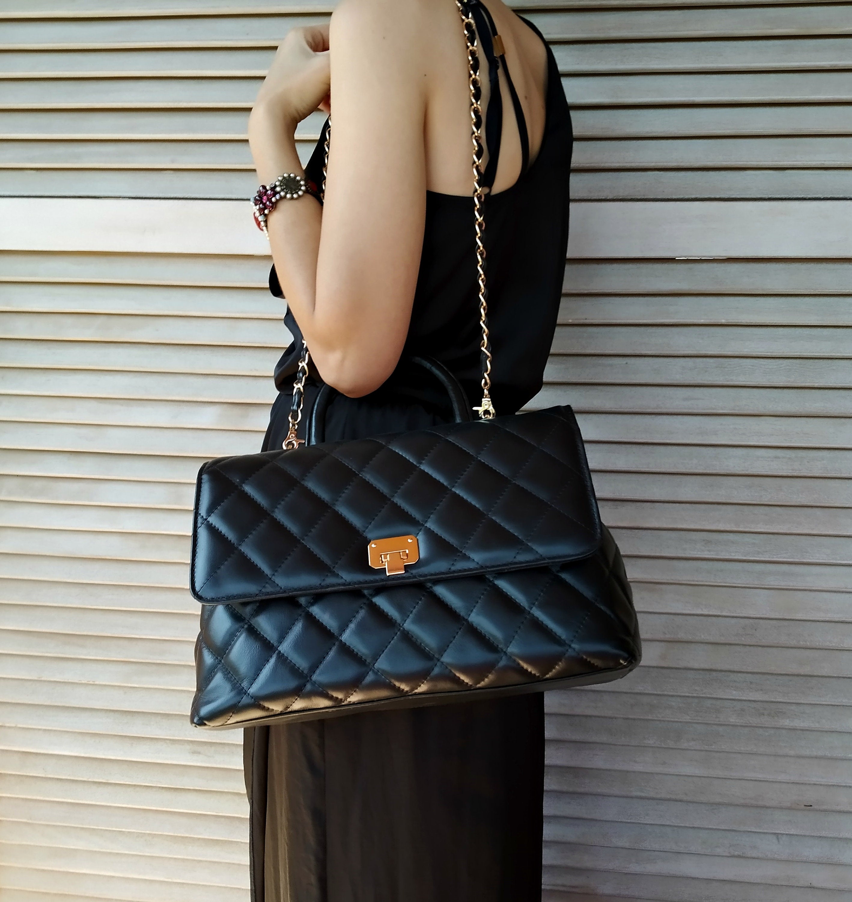 Classic Style Genuine Leather Flap Bag Quilted Elegant Large 