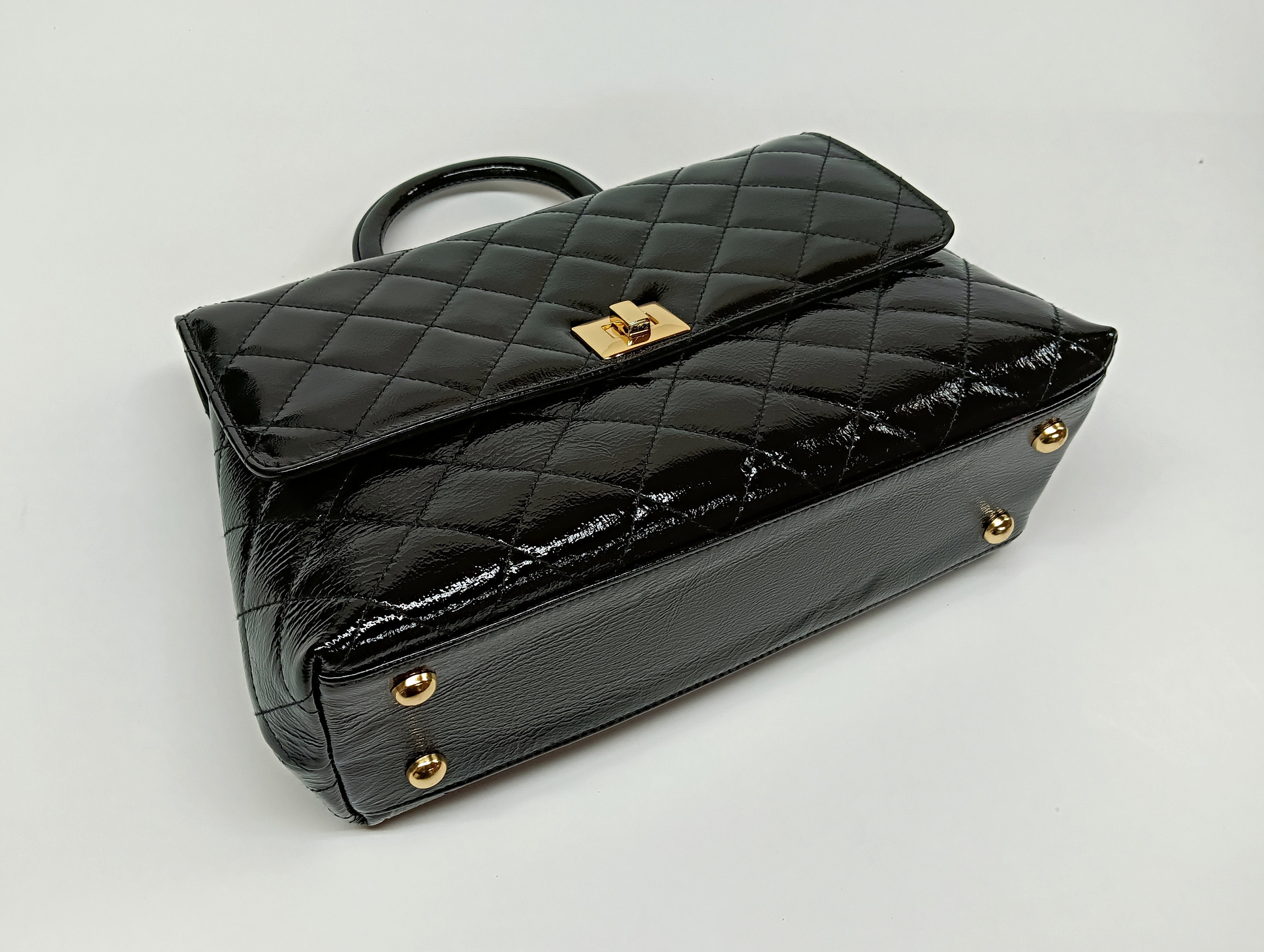 Classic Style Genuine Leather Flap Bag Quilted Elegant Large 