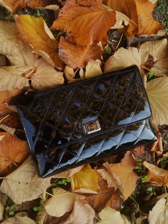 Classic Style Genuine Leather Clutch Bag Elegant Quilted 