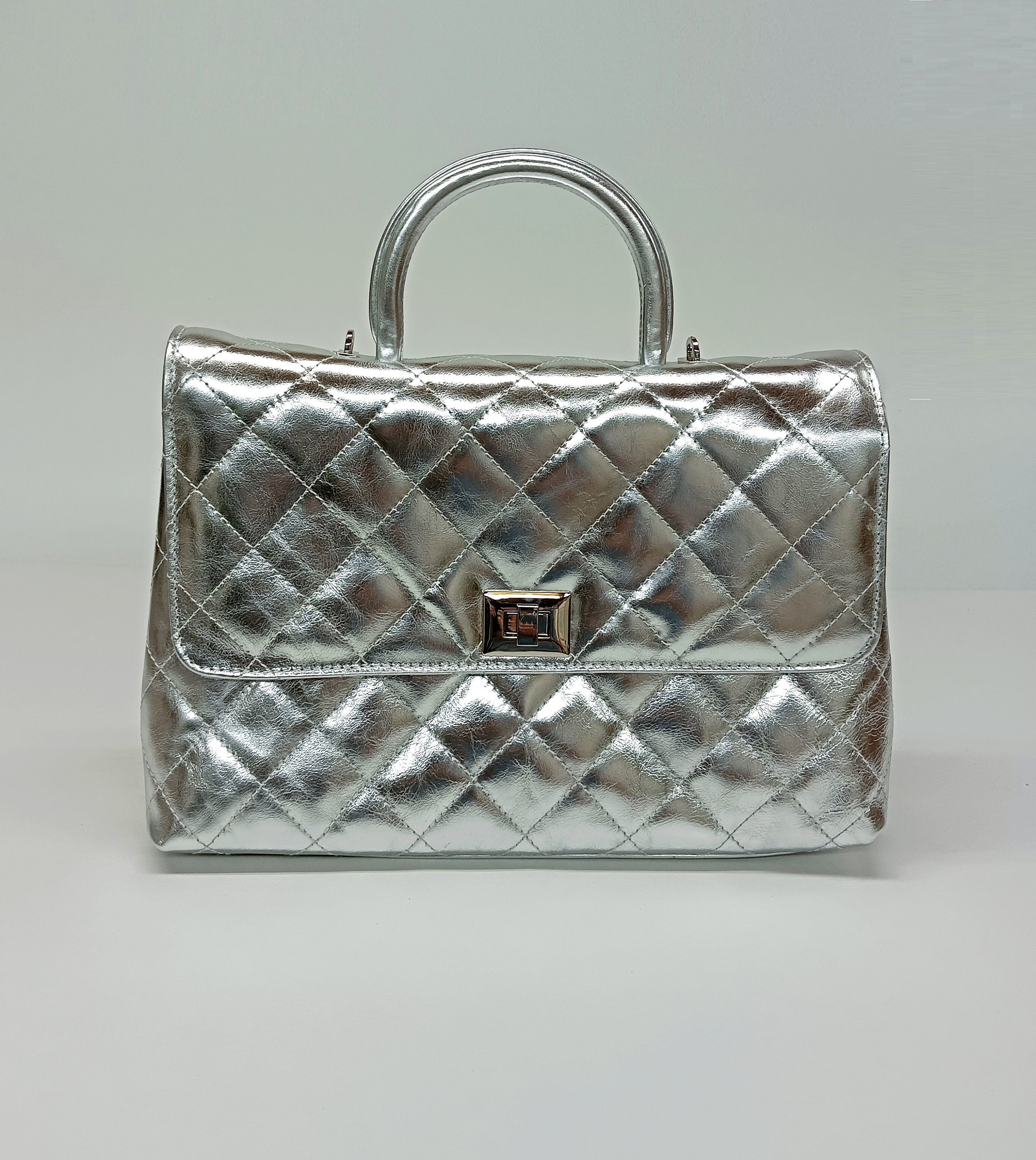 Free: Chanel Handbag, CHANEL female models white bag shoulder bag