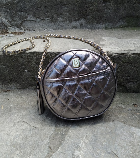 Diamonds Classic Style Genuine Leather Crossbody Bag Elegant 