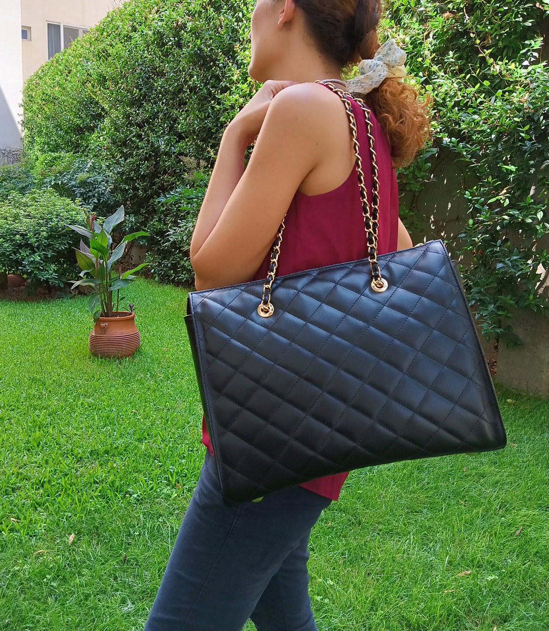 chanel large quilted tote bag leather
