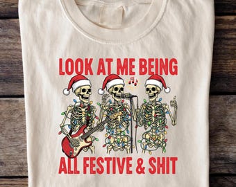 Camiseta navideña divertida de esqueleto: Camiseta navideña de Papá Noel sarcástico