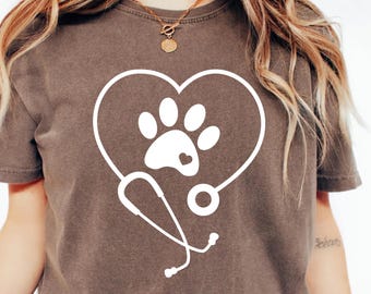 Vet Tech Shirt: Heart Stethoscope Paw Print, Veterinarian Gift