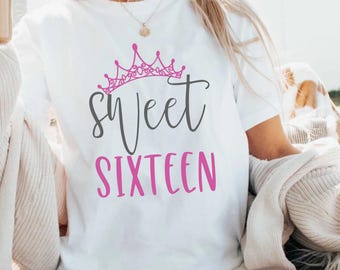 Sweet Sixteen T-Shirt: Pink Crown 16th Birthday Gift