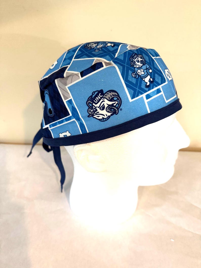 UNC Tarheels Argyle print Scrub Cap image 2