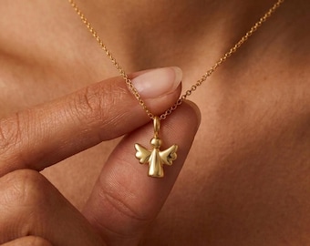Guardian Angel Necklace for Girls First Communion Gift Child Baptism Jewelry 18K Gold Protection Pendant Christening Gift for Women