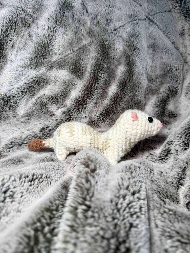 Mini Amigurumi Ferret – Albino or Sable Ferret Plushie - Handmade Custom Crochet Toy bolin