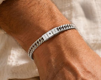 Custom Men Bracelet With Family  Names, Personalized Engraved Bead Steel Bracelet, Dad Bracelet from Daughter,Couple Gifts,Father's Day Gift