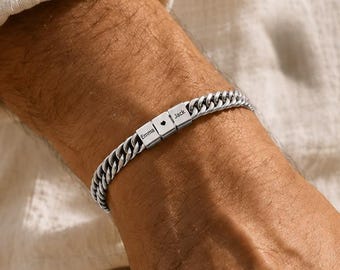 Custom Men Bracelet, Personalised Engraved Beaded Bracelet with Family Names, Stainless Steel Bracelet Gift for Him, Dad Husband