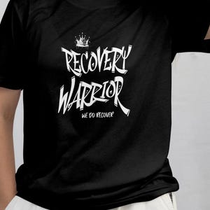 Recovery Warrior SVG PNG: Corona di Street Art (download digitale)